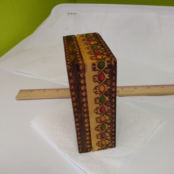 Vintage Trinkit box. - Picture 6 of 6